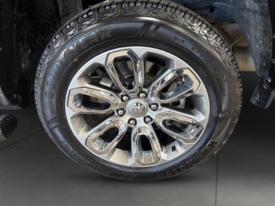 2022 RAM 1500 Laramie 4x4 Crew Cab 5'7 Box