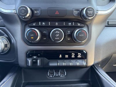 2022 RAM 1500 Laramie 4x4 Crew Cab 5'7 Box
