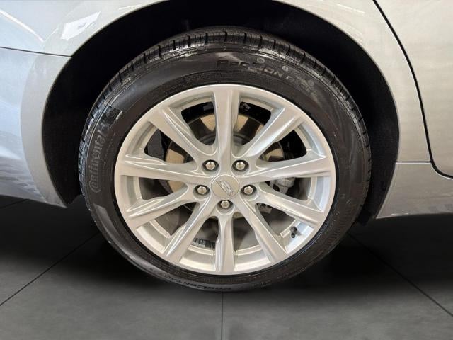 2024 Cadillac CT5 4dr Sdn Luxury