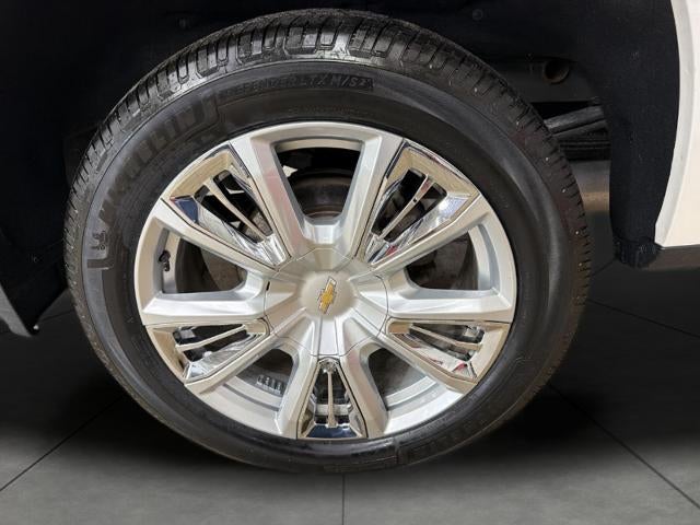 2022 Chevrolet Silverado 1500 4WD Crew Cab 147 High Country