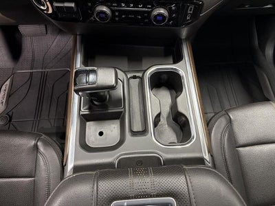 2022 Chevrolet Silverado 1500 4WD Crew Cab 147 High Country