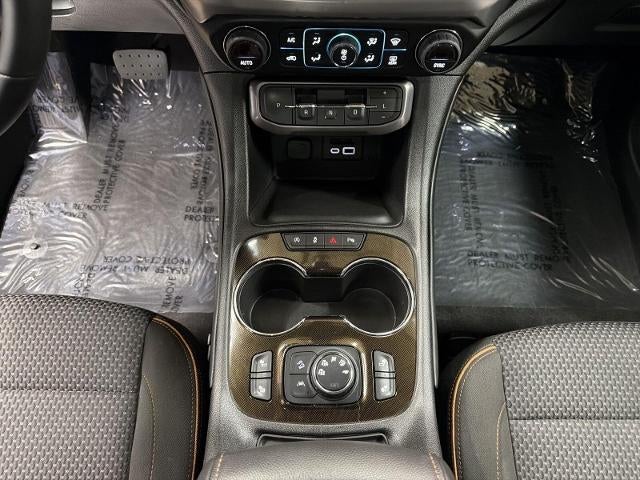 2023 GMC Acadia AWD 4dr AT4