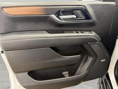 2025 GMC Yukon XL 4WD 4dr Denali