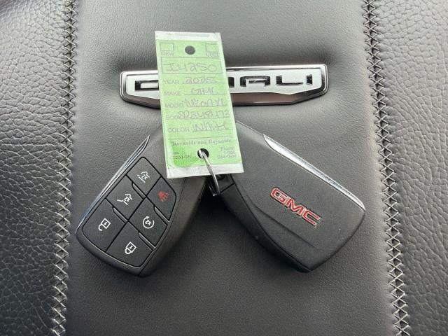 2025 GMC Yukon XL 4WD 4dr Denali