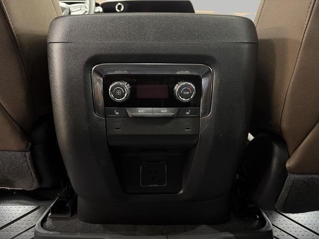 2025 Chevrolet Tahoe 4WD 4dr High Country