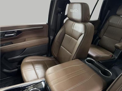 2025 Chevrolet Tahoe 4WD 4dr High Country