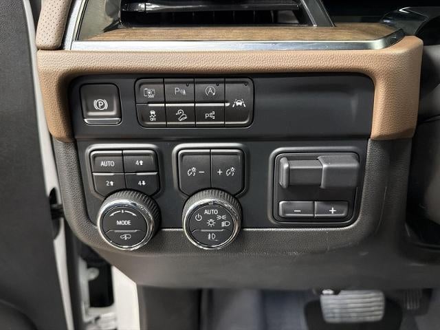 2025 Chevrolet Tahoe 4WD 4dr High Country