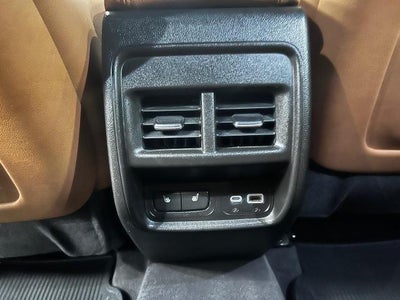 2022 Cadillac XT4 AWD 4dr Premium Luxury