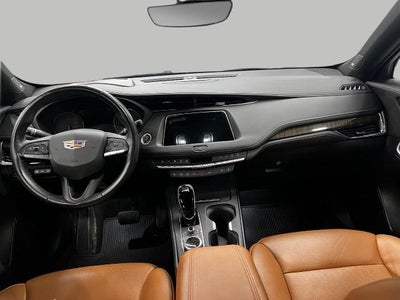 2022 Cadillac XT4 AWD 4dr Premium Luxury