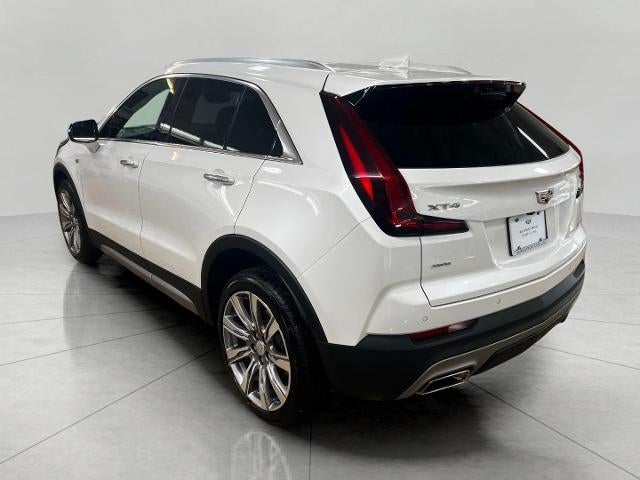 2022 Cadillac XT4 AWD 4dr Premium Luxury