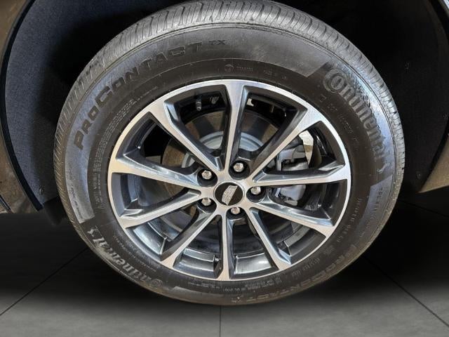 2025 Cadillac XT4 AWD 4dr Sport