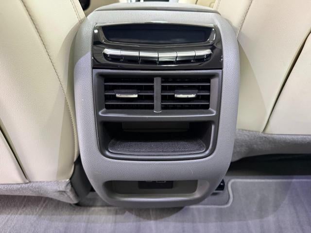 2024 Cadillac XT5 AWD 4dr Premium Luxury