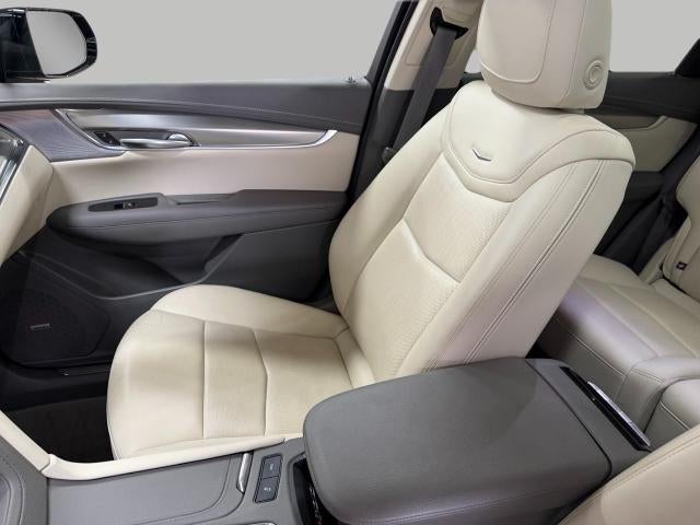 2024 Cadillac XT5 AWD 4dr Premium Luxury
