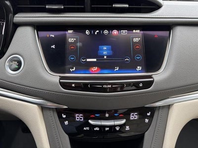 2017 Cadillac XT5 AWD 4dr Premium Luxury