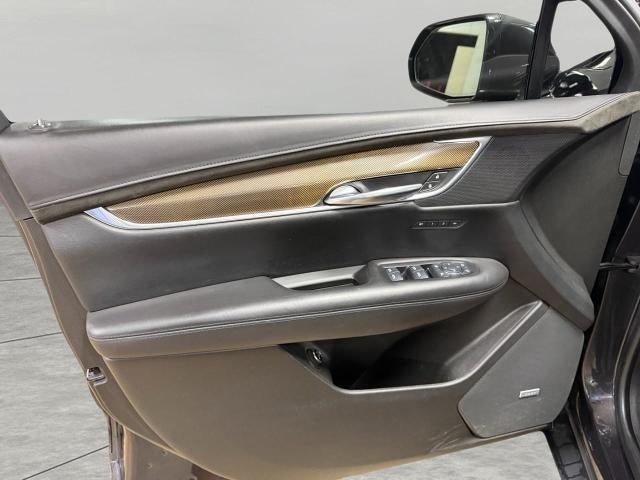 2017 Cadillac XT5 AWD 4dr Platinum