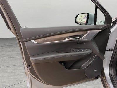 2025 Cadillac XT6 AWD 4dr Premium Luxury