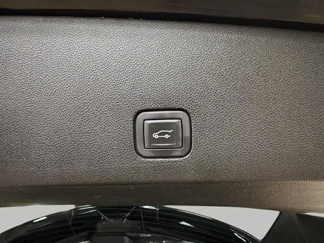 2023 Cadillac XT6 AWD 4dr Premium Luxury