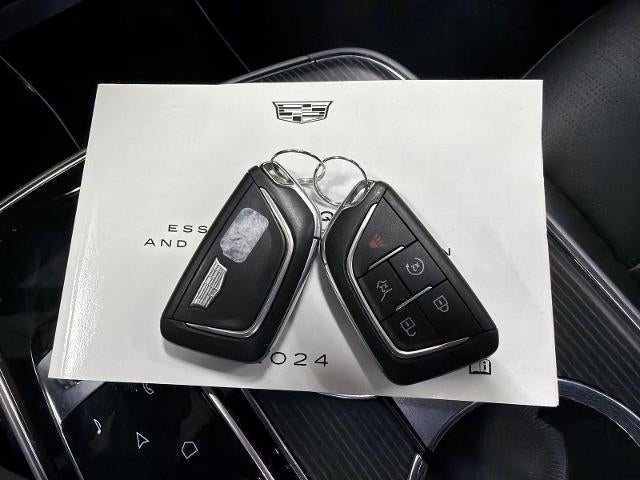 2024 Cadillac LYRIQ 4dr Luxury w/1SC