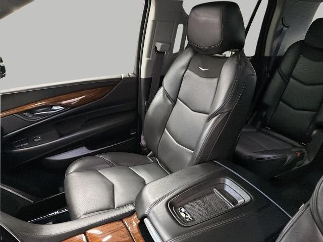 2016 Cadillac Escalade 4WD 4dr Luxury Collection