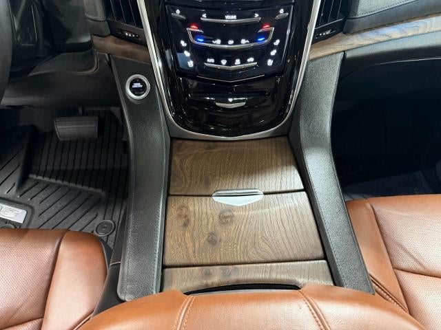 2018 Cadillac Escalade 4WD 4dr Luxury
