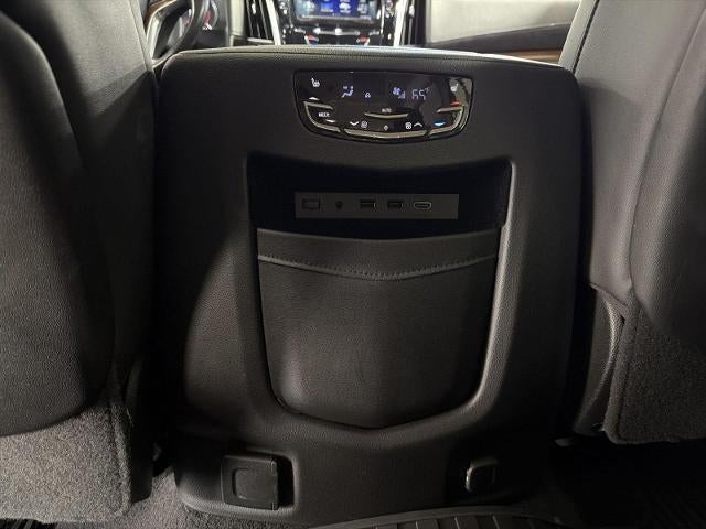 2019 Cadillac Escalade ESV 4WD 4dr Luxury