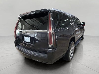 2019 Cadillac Escalade ESV 4WD 4dr Luxury