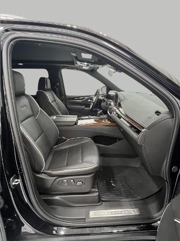 2024 Cadillac Escalade ESV Premium Luxury