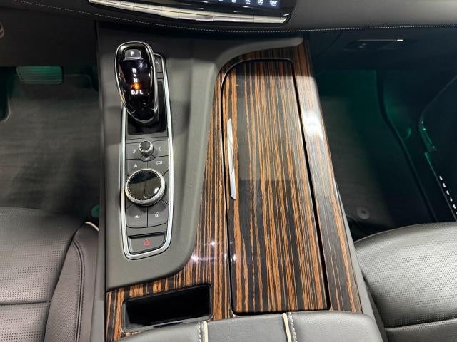 2023 Cadillac Escalade ESV Premium Luxury