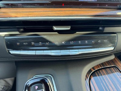 2023 Cadillac Escalade ESV Premium Luxury