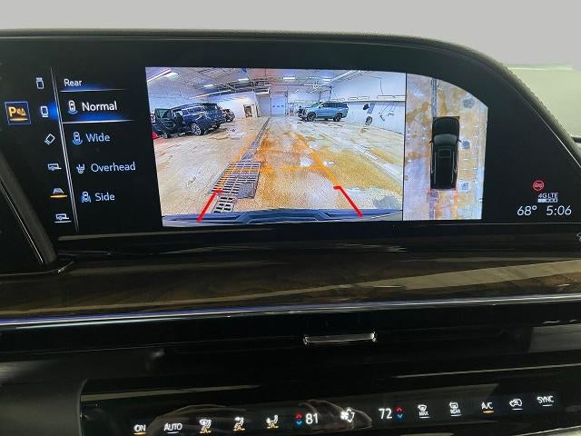 2024 Cadillac Escalade ESV 4WD 4dr Sport Platinum