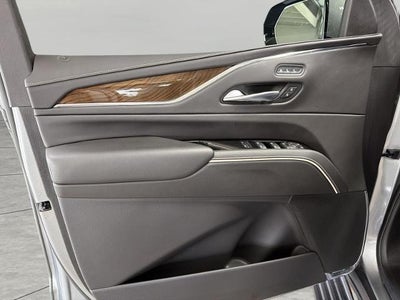 2023 Cadillac Escalade ESV 4WD 4dr Sport Platinum