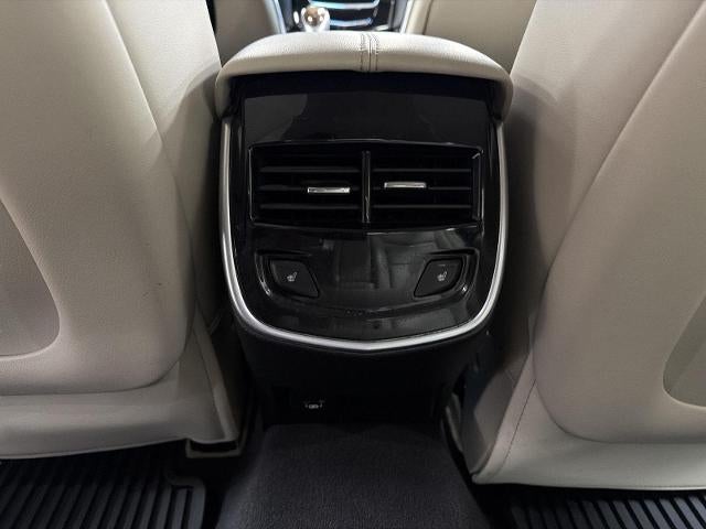2018 Cadillac XTS 4dr Sdn Luxury FWD