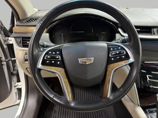 2018 Cadillac XTS 4dr Sdn Luxury FWD