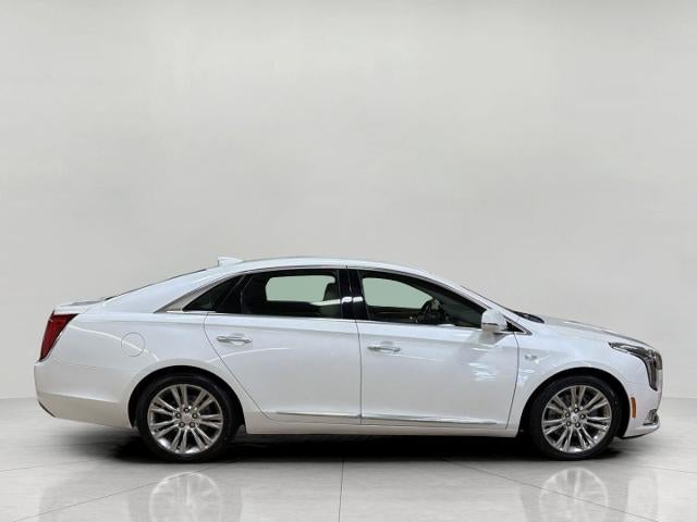 2018 Cadillac XTS 4dr Sdn Luxury FWD