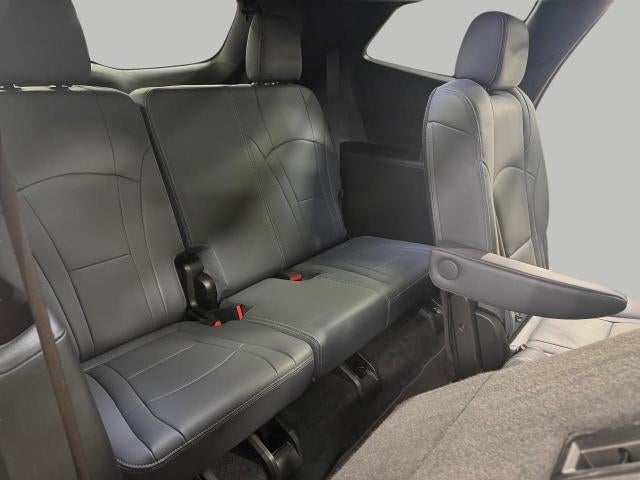 2023 Buick Enclave AWD 4dr Essence