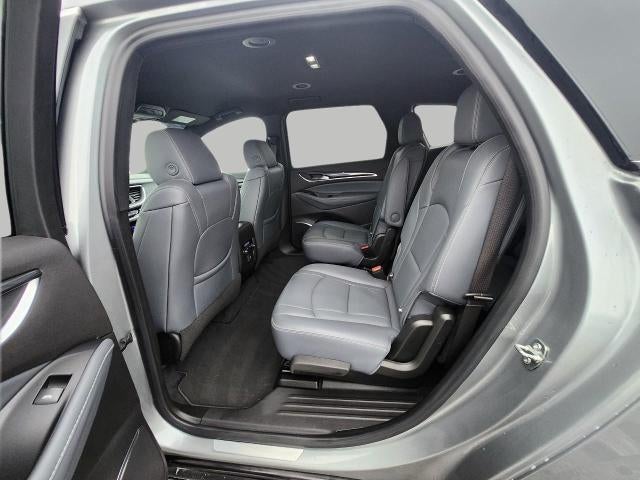 2023 Buick Enclave AWD 4dr Essence
