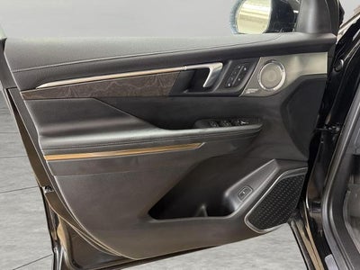 2025 Buick Enclave 4dr Avenir