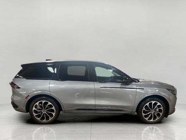 2025 Lincoln Nautilus Reserve AWD