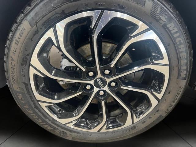 2025 Lincoln Nautilus Reserve AWD