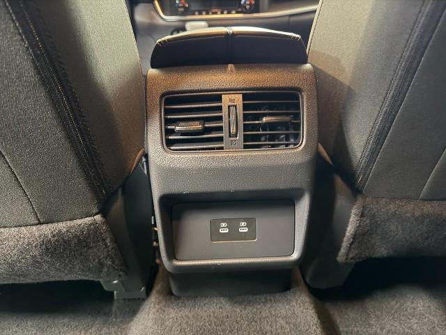 2025 Nissan Rogue AWD SV