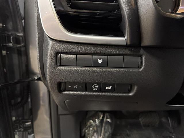 2023 Nissan Rogue AWD SL