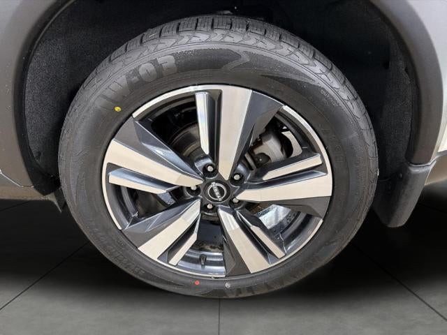 2023 Nissan Rogue AWD SL