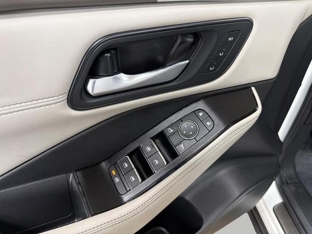 2023 Nissan Rogue AWD SL