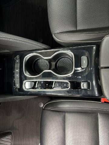 2023 Buick Envision FWD 4dr Essence