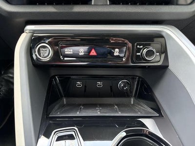 2025 Audi Q5 Premium 2.0 TFSI quattro