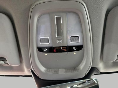 2023 Volvo XC60 B5 AWD Plus Bright Theme