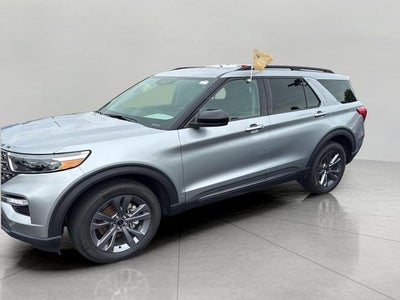2023 Ford Explorer XLT 4WD