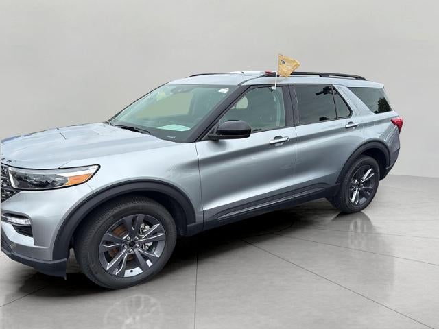 2023 Ford Explorer XLT 4WD