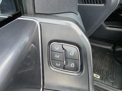 2022 Ford F-150 LARIAT 4WD SuperCrew 5.5' Box