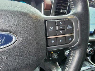 2022 Ford F-150 LARIAT 4WD SuperCrew 5.5' Box
